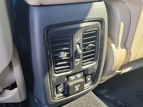 Used 2020 Dodge Durango GT image 36