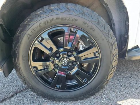 Used 2019 Toyota Sequoia TRD Sport w/ TRD Sport Premium Package AWD/4WD image 40
