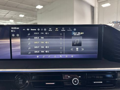 Used 2025 INFINITI QX80 Sensory AWD/4WD image 18