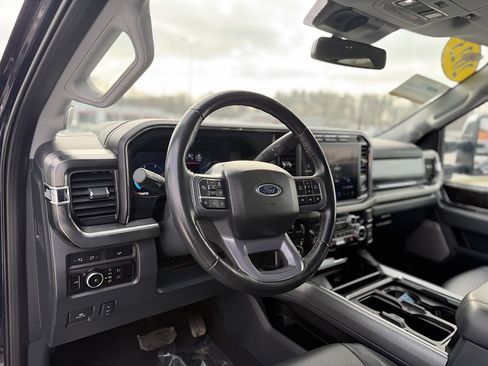 Certified 2023 Ford F250 Lariat w/ Lariat Ultimate Package AWD/4WD image 16