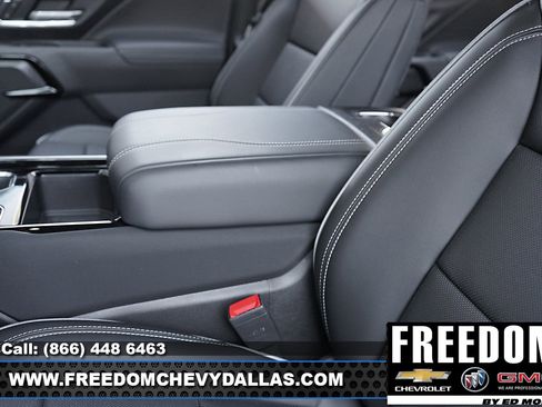 New 2025 Chevrolet Silverado EV LT image 34