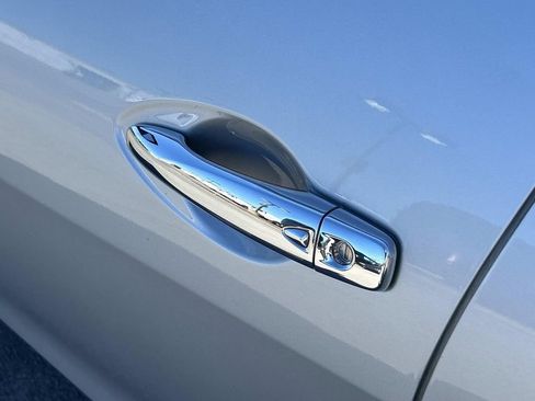 Used 2017 Nissan Maxima 3.5 SL image 14