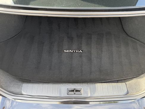Used 2024 Nissan Sentra SV FWD image 29