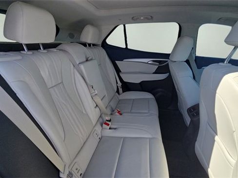 New 2026 Buick Envision Avenir image 18