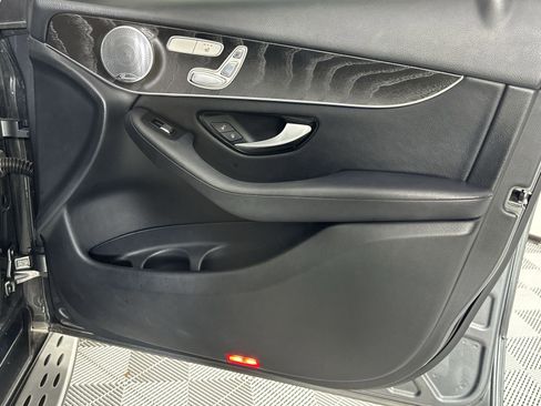 Used 2017 Mercedes-Benz GLC 300 4MATIC Coupe w/ Premium 2 Package image 31