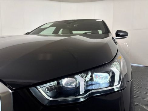 Certified 2026 BMW 530i RWD image 9