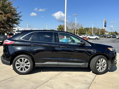 Used 2024 Ford Edge Titanium image 4