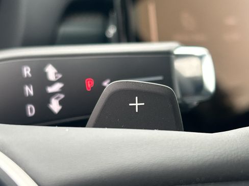 New 2027 GMC Terrain AT4 w/ Technology Package II AWD/4WD image 16