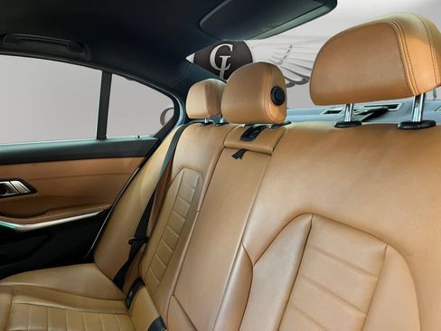 Used 2019 BMW 330i Sedan RWD image 12