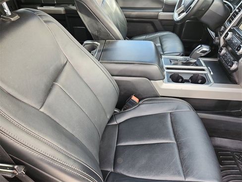 Used 2020 Ford F150 Lariat w/ Equipment Group 502A Luxury image 28