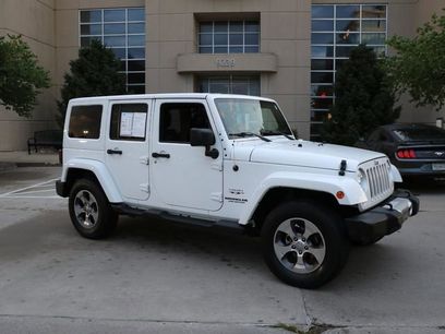 Used 2017 Jeep Wrangler Unlimited Sahara w/ Connectivity Group