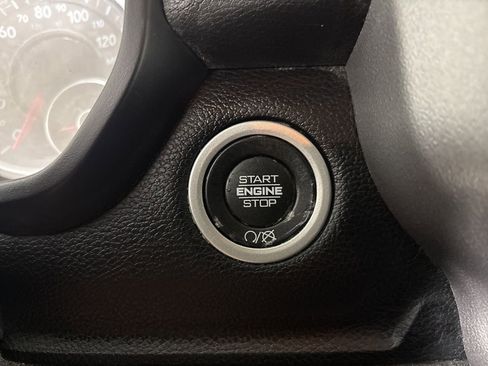 Used 2024 RAM 3500 Big Horn image 13