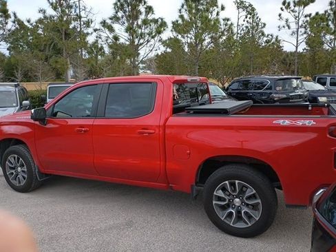 Used 2024 Chevrolet Silverado 1500 LT w/ Safety Package image 3