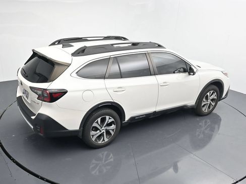 Used 2022 Subaru Outback Limited w/ Popular Package #2 AWD/4WD image 28