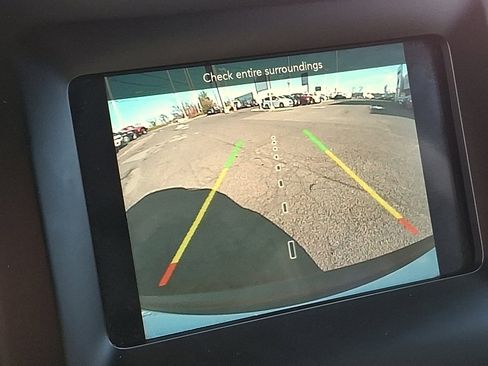 Used 2021 Jeep Cherokee Latitude Plus image 18