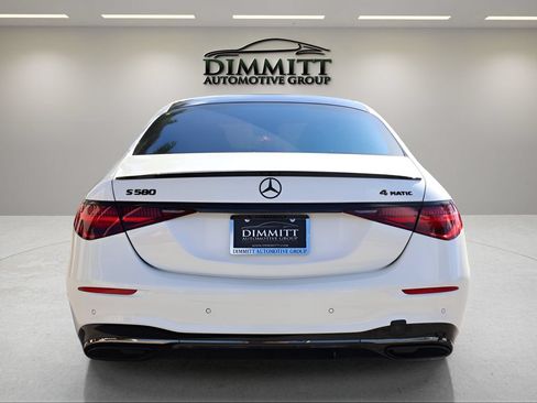 Used 2023 Mercedes-Benz S 580 4MATIC Sedan image 4