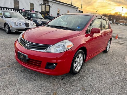 Used 2011 Nissan Versa 1.8 S image 1