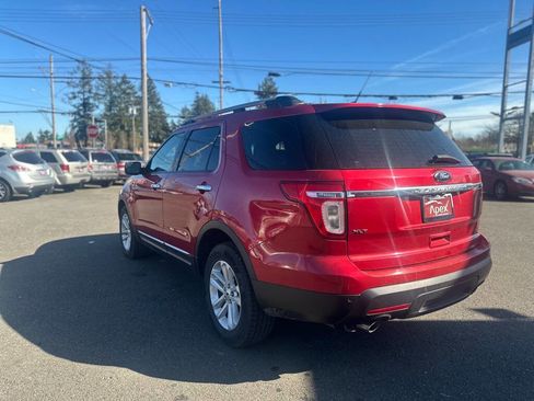 Used 2012 Ford Explorer XLT image 7