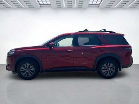 Used 2023 Nissan Pathfinder SV w/ SV Premium Package AWD/4WD image 7