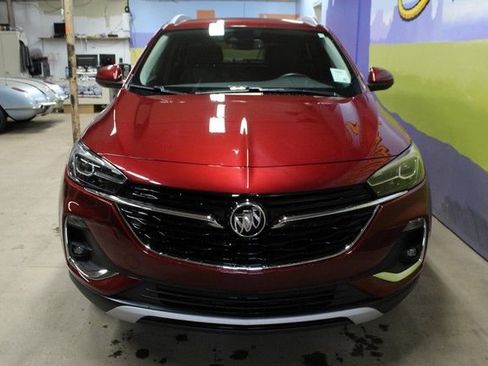 Used 2023 Buick Encore GX Essence FWD image 2