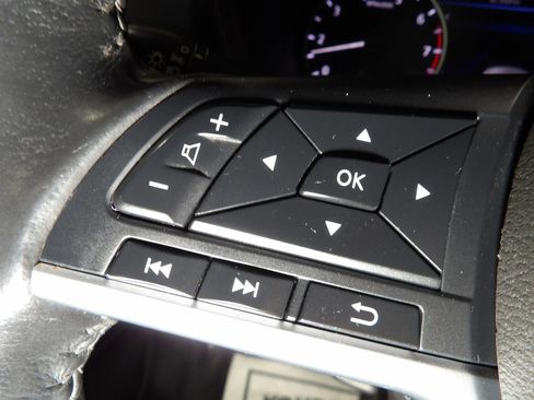 Used 2021 Nissan Sentra SV image 21