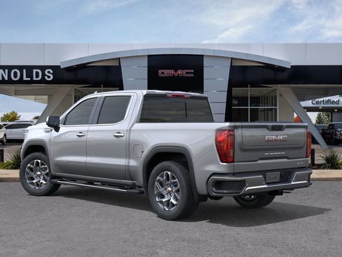 New 2026 GMC Sierra 1500 SLT image 3