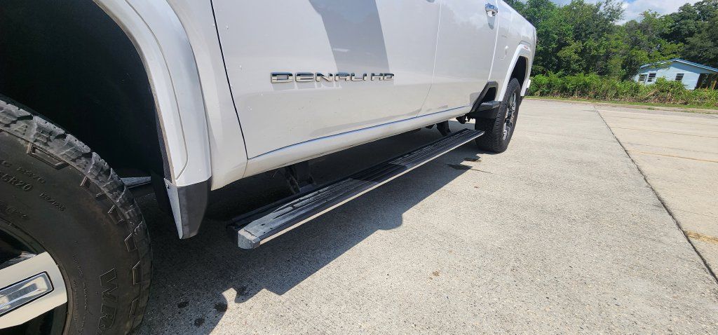 Used 2025 GMC Sierra 3500 Denali w/ Denali Reserve Package AWD/4WD image 10