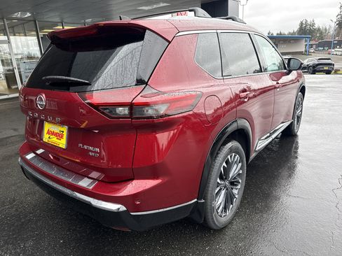 New 2026 Nissan Rogue Platinum image 8