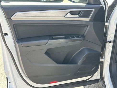Used 2019 Volkswagen Atlas SE w/ Towing Package FWD image 20