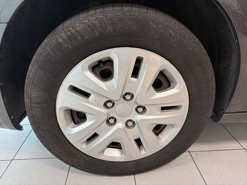 Used 2018 Dodge Grand Caravan SE image 11