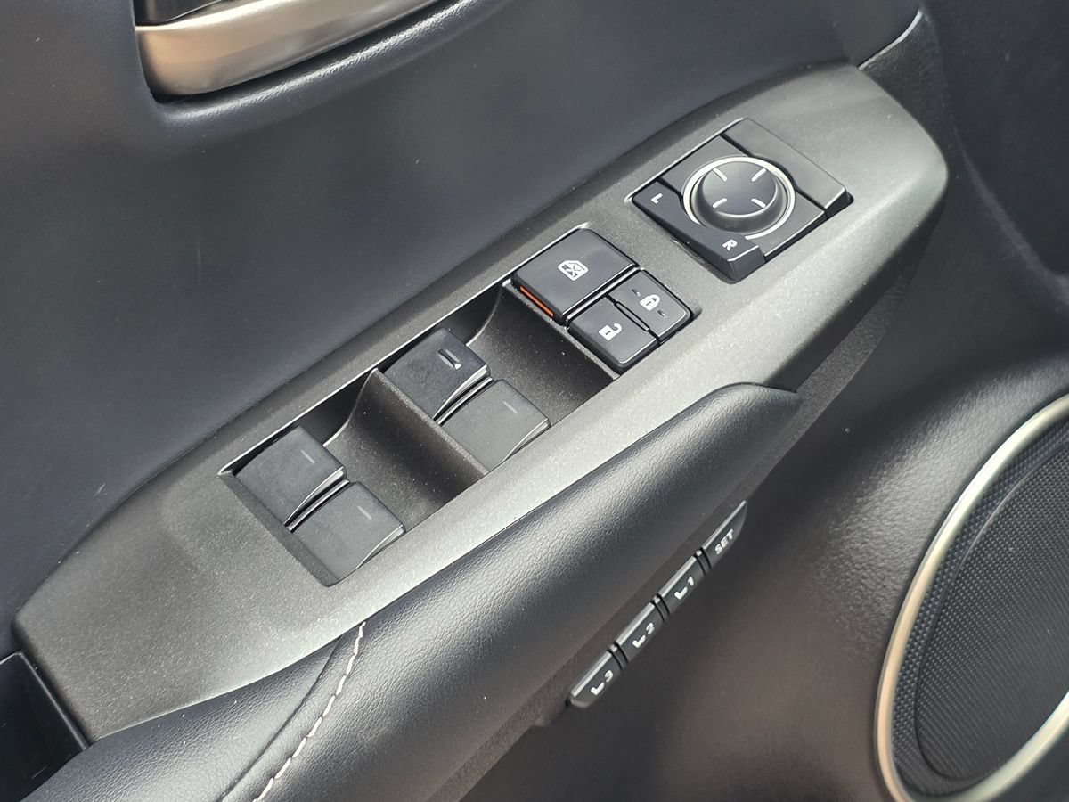 Used 2016 Lexus NX 300h AWD w/ Premium Package image 30