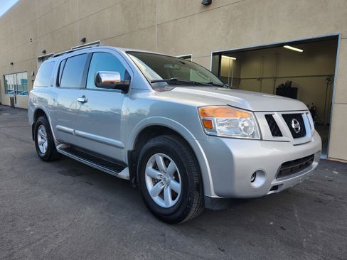 Used 2011 Nissan Armada SV RWD image 25