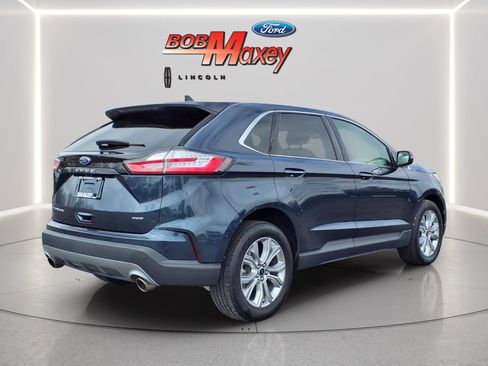 Used 2024 Ford Edge Titanium w/ Equipment Group 301A AWD/4WD image 4