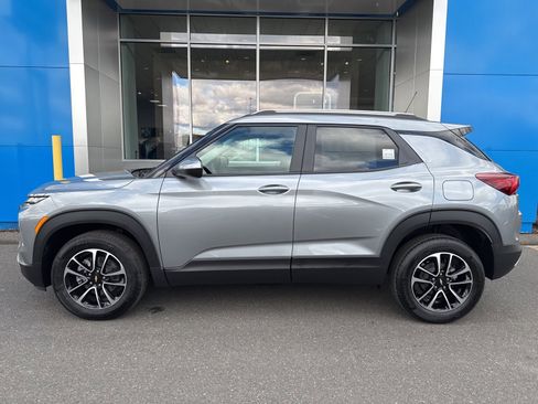 New 2026 Chevrolet TrailBlazer LT w/ LT Cold Weather Package image 9