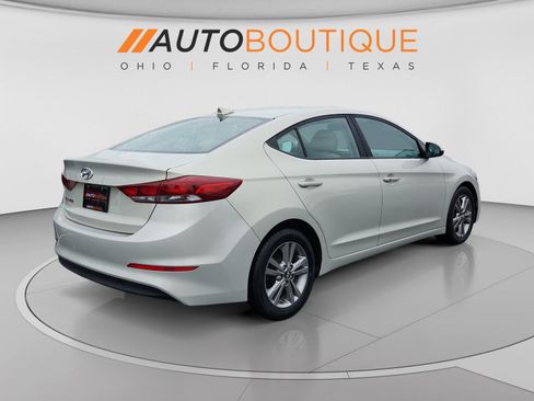 Used 2017 Hyundai Elantra Value Edition FWD image 5