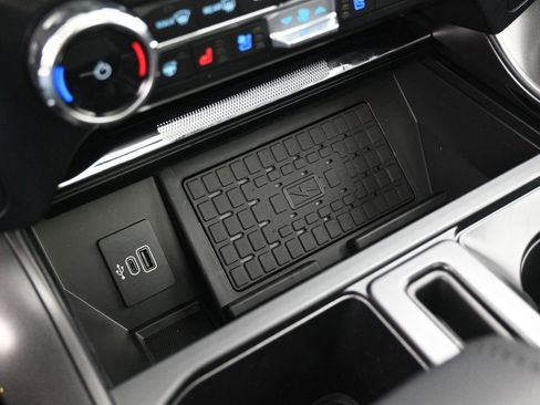 New 2025 Ford F150 Lariat w/ Equipment Group 502A High image 18