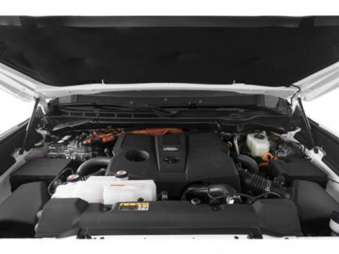 Used 2023 Toyota Tundra Platinum w/ Advanced Package image 12