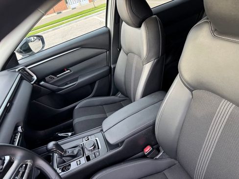 Used 2025 MAZDA CX-50 AWD 2.5 S w/ Preferred Package image 7