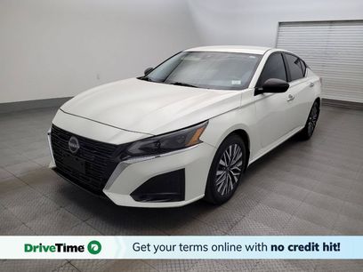Used 2024 Nissan Altima 2.5 SV