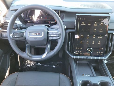 New 2026 GMC Acadia AT4 image 9