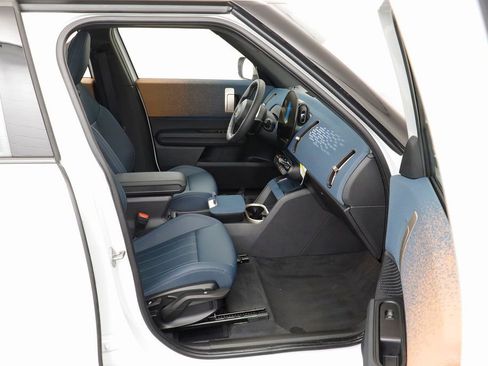 Certified 2025 MINI Cooper Countryman S image 18