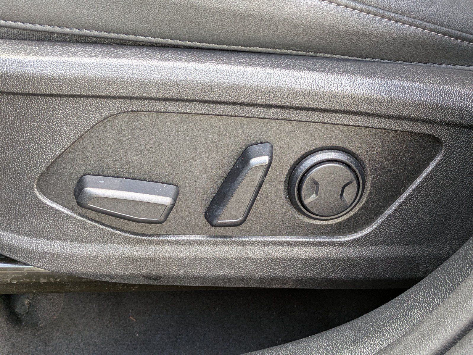 Certified 2023 Kia Sorento SX AWD/4WD image 18