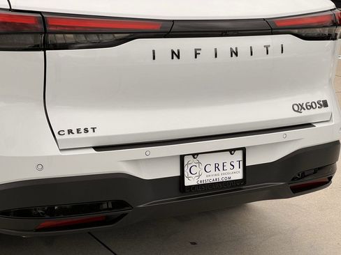 New 2026 INFINITI QX60 Sport image 6