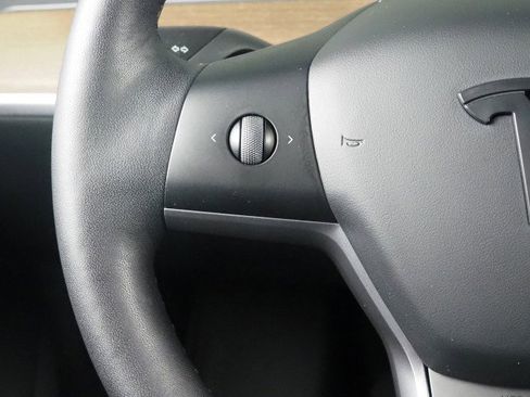 Used 2023 Tesla Model 3 RWD image 21
