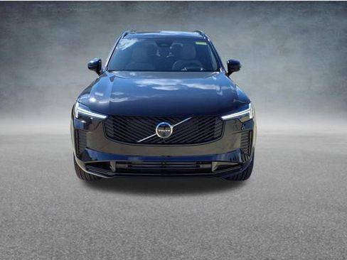 New 2026 Volvo XC90 T8 Ultra w/ Protection Package Premier AWD/4WD image 2