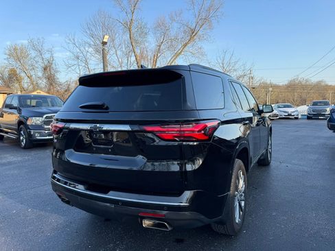 Used 2023 Chevrolet Traverse Premier w/ Redline Edition image 6