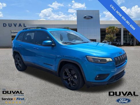 Used 2021 Jeep Cherokee Latitude Plus FWD image 1