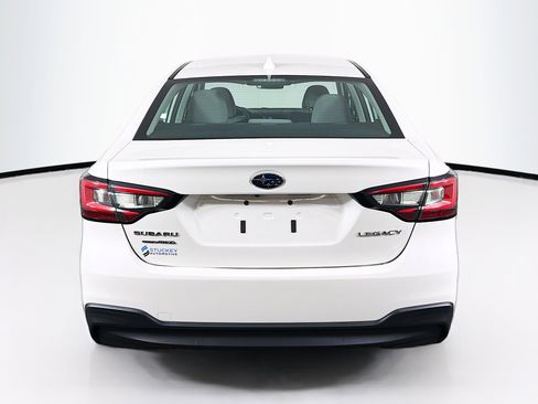 Used 2023 Subaru Legacy Premium image 7