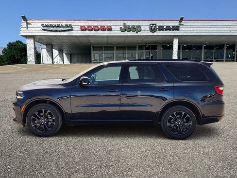 Used 2025 Dodge Durango GT AWD/4WD image 3