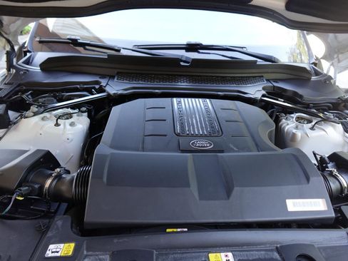 Used 2017 Land Rover Range Rover Sport HSE AWD/4WD image 23